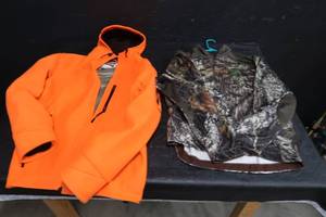 lot 50 image: HUNTING CLOTHES