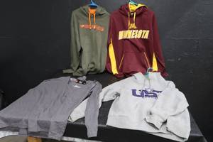 lot 66 image: CLOTHES