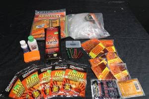 lot 100 image: HUNTERS SURVIVAL KIT