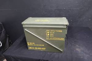 lot 187 image: SMALL ARMS CRATE