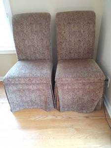 lot 115 image: Pair of Upholstered Chairs