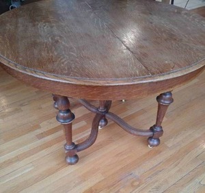 lot 120 image: Dining Table
