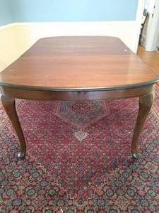 lot 130 image: Wood Dining Table