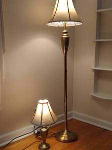 lot 148 image: Two Lamps