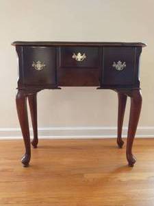 lot 155 image: Wood Stationary Desk