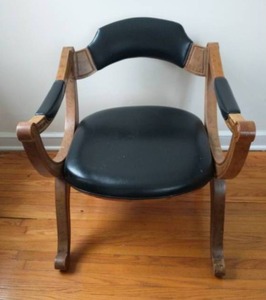 lot 168 image: Drexel Club Style Chairs