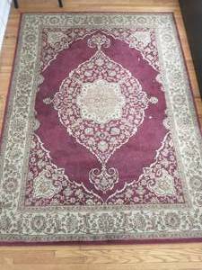 lot 169 image: Small Area Rug
