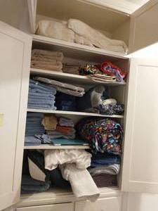 lot 187 image: Collection Of Linens and Toiletries
