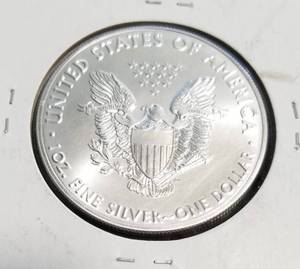 2019 AMERICAN SILVER EAGLE 1 TROY OZ. .999 FINE SILVER DOLLAR