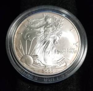 2000 AMERICAN SILVER EAGLE 1 TROY OZ. .999 FINE SILVER IN AIRTITE