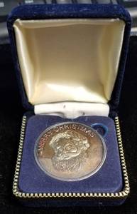 1 TROY OZ. .999 FINE SILVER MERRY CHRISTMAS SANTA ROUND