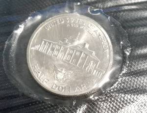 1982-D WASHINGTON SILVER COMMEMORATIVE HALF DOLLAR