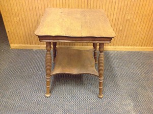 lot 6 image: Table
