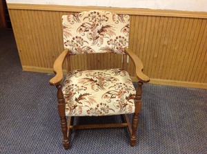 lot 41 image: Chair