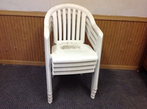 lot 57 image: 4 Outdoor Chairs