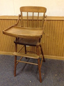lot 86 image: Vintage High Chair