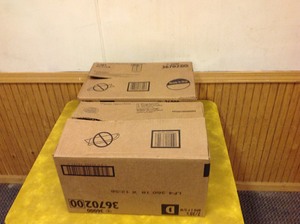 lot 106 image: 12 Piece China Set