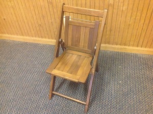 lot 155 image: Childrens Wood Folding Chair