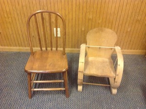 lot 160 image: 2 Wood Childrens Chairs