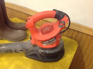 lot 197 image: Leaf Blower & Boots