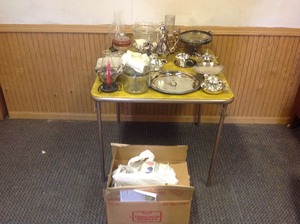lot 204 image: Everything on Table & Floor