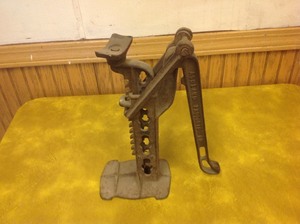 lot 223 image: Ashland Products No 8 Jack