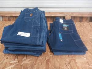 14 pair of Mens Carhartt & Dickies Carpenter Denim Jeans (Size 42)