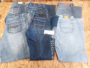 6 pair of Womens & Unisex Distressed Vintage Designer Denim Jeans (Assorted Sizes)