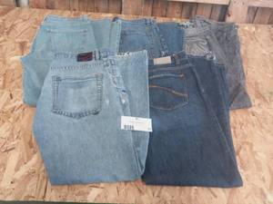 5 pair of Mens Vintage Designer Denim Jeans (Sizes 33-34)