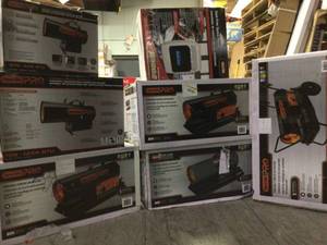 lot 26 image: Lot of assorted Force Air Heaters open box customer returns see pictures