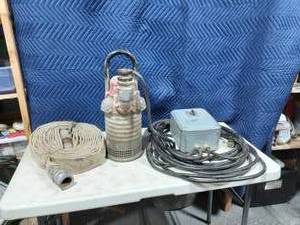 Grindex Submersible Pump 115 Volt With Cord, Disconnect & 1-Section Of Hose