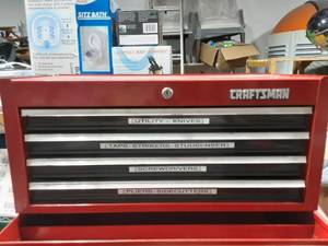 Craftsman Tool Chest 26x12x12 (Middle Chest)