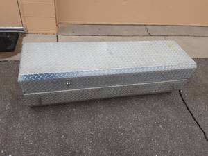 Diamond Plate Tool Box 66x20x19