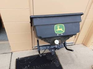 John Deere Electric Broadcast Spreader