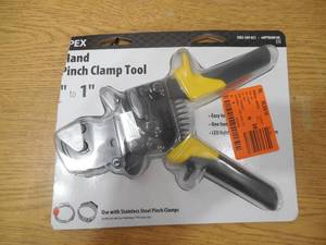 lot 22 image: 38 in. to 1 in. 1-Hand PEX Pinch Clamp Tool