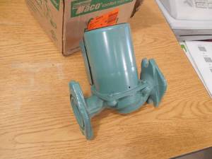 lot 35 image: 125 HP Cast Iron Circulator Pump by Taco Comfort Solutions