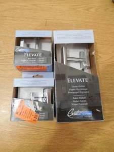 lot 42 image: Toilet Paper Holder & 2 Hooks