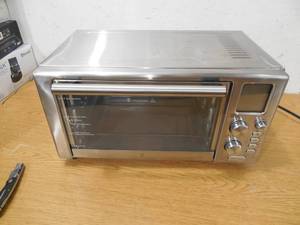 lot 61 image: Emeril Lagasse Power AirFryer 360