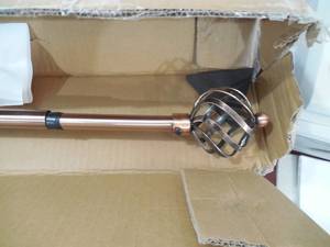 lot 113 image: Portsmouth Home Twisted Sphere Telescoping 48 to 86 Curtain Rod - Pewter