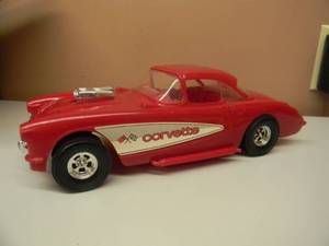 Vintage 1985 Tootsietoy 112th Scale Plastic 1957 Chevrolet Corvette RED Coupe - NICE CONDITION - SEE PICTURES