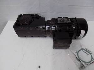 lot 85 image: Lenze - G500-B24043.267 1HP
