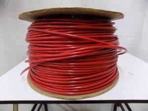 lot 100 image: 38 Red VaccumAir Hose