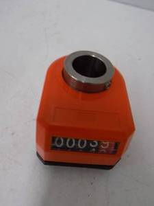 lot 35 image: Elesa Shaft Counters