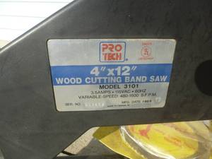 lot 18 image: Pro Tech Wood Band Saw