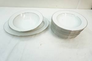 Style Home China plates saucers