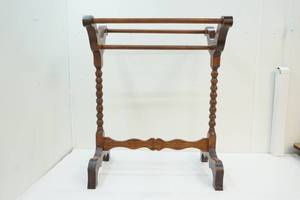Quilt Rack