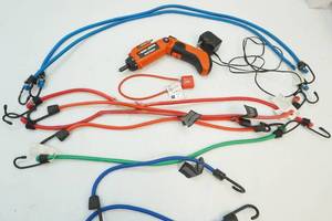 Black n Decker pivot driver, straps
