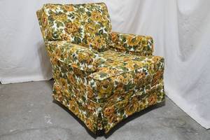 Upholstered arm chair
