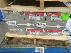 Pallet with 27 cases Daltile  Restore 4 in. x 12 in. Glazed Ceramic Bright White Subway Tile (10.64 sq. ft.  case) not used see pictures