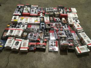 Assorted Lot of  door knobs and hardware some in like new condition customer returns see pictures